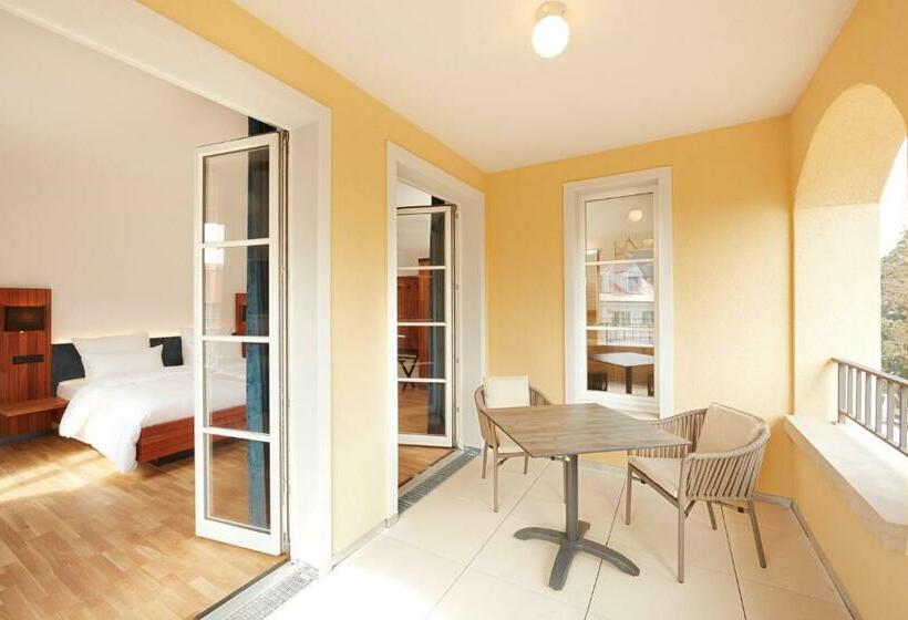 带阳台的豪华间, Seehotel Villa Linde