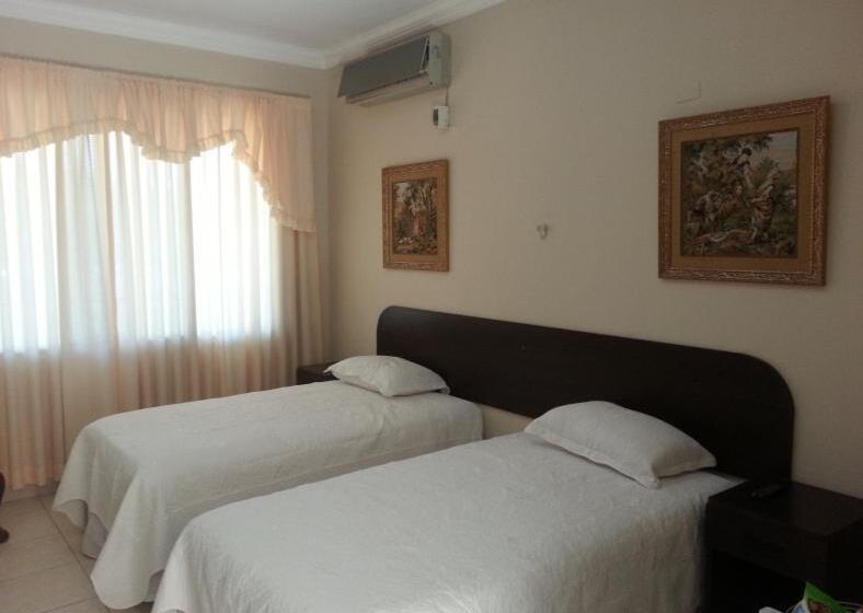 اتاق استاندارد, La Casona