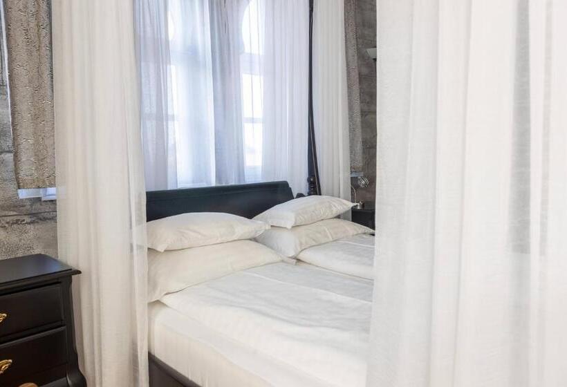 اتاق استاندارد چهار تخته, Motel Vila Bakarni
