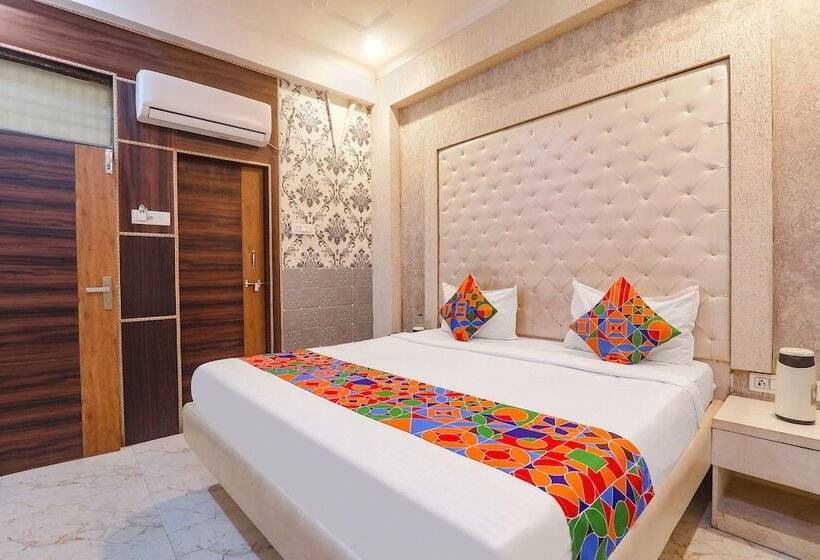 חדר דלוקס, Fabhotel Triveni