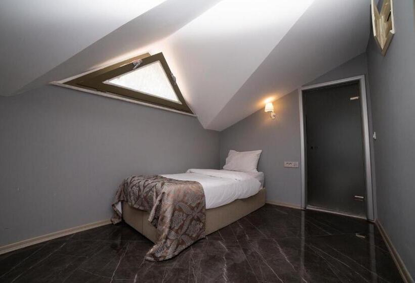 ファミリールーム, Hhk Hotel Downtown