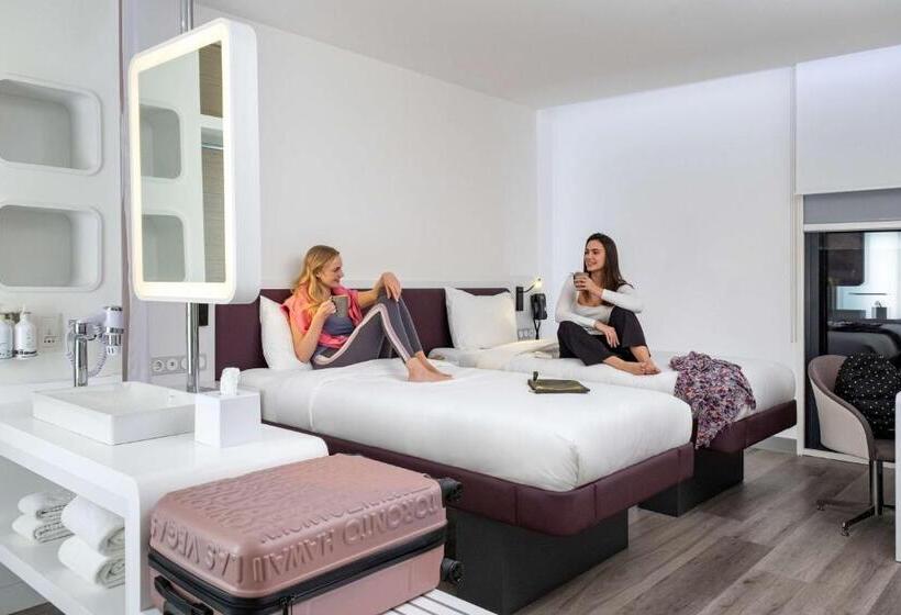 اتاق لوکس, Yotel Istanbul Airport Landside, City Entrance