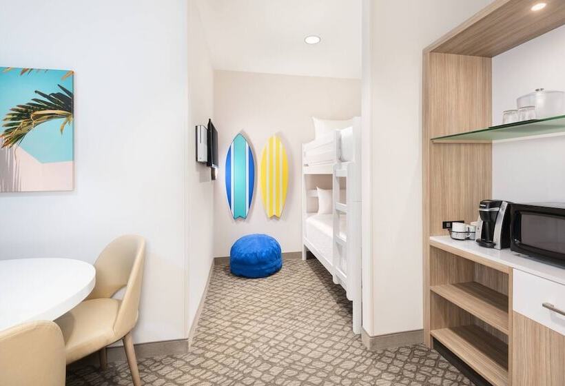 Family Suite, Springhill Suites By Marriott Panama City Beach Beachfront
