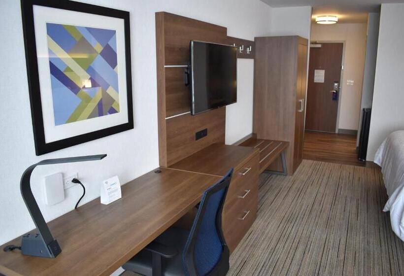 キングサイズベッドのエクゼクティブルーム, Holiday Inn Express & Suites   Boston South   Randolph, An Ihg