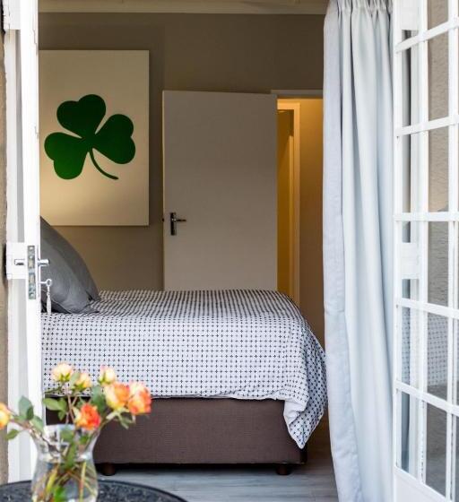 Номер Deluxe, The Armagh Guesthouse