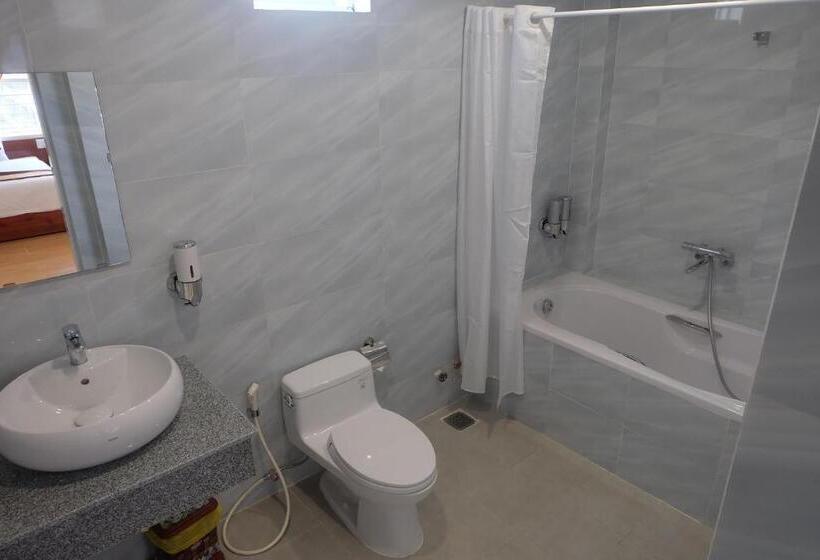 اتاق خانوادگی, Green Hotel Quy Nhơn