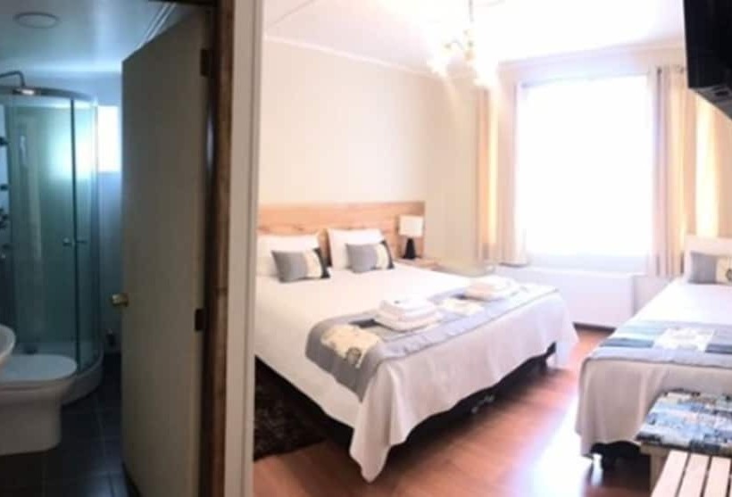 スタンダードトリプルルーム, Hostal Casa Miranda