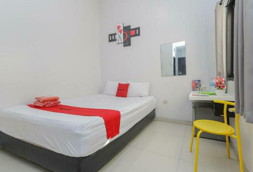 Номер Стандарт, Reddoorz Plus At K23 Rungkut Madya