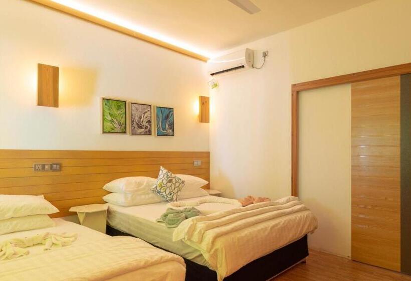 بانگلوی لوکس, Trip Villa