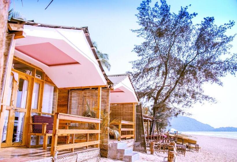Номер Deluxe Вид на Море с Балконом, Agonda Serenity Resort