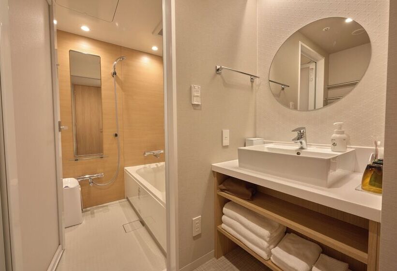 Трехместный Номер Superior, Intergate Kanazawa