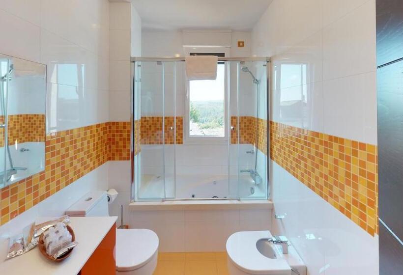 家庭间, Pension Suite Camino Norte