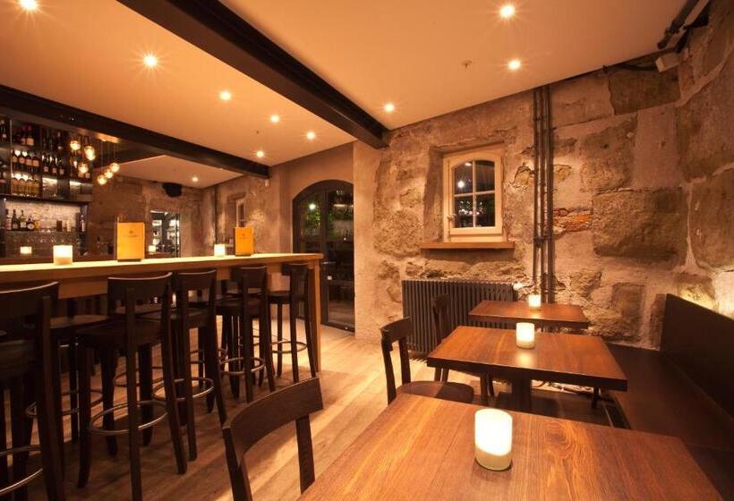 套房, One Suite Hotel   Zollhaus