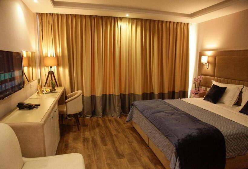 스탠다드 룸 측면 바다 전망, Royal G Hotel And Spa