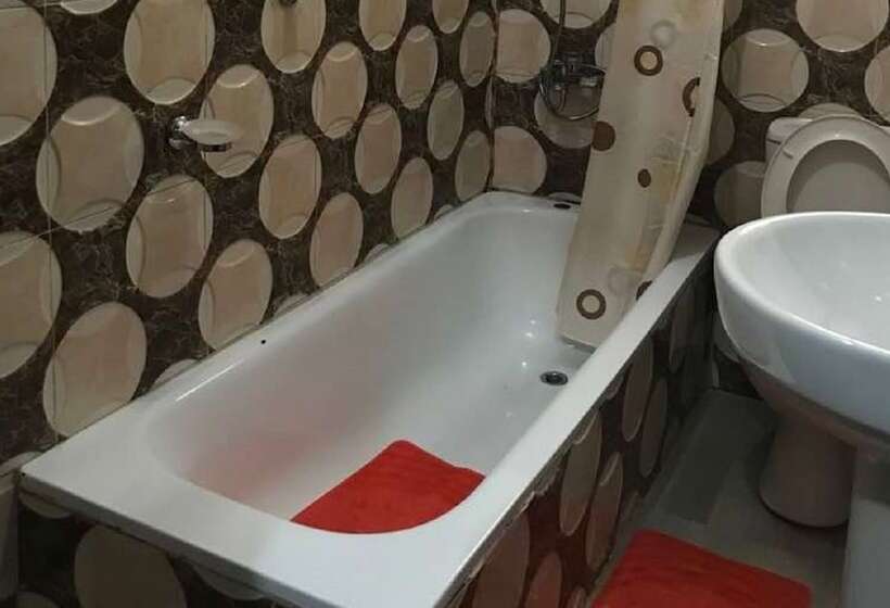 اتاق لوکس, Jim Eddy Suites