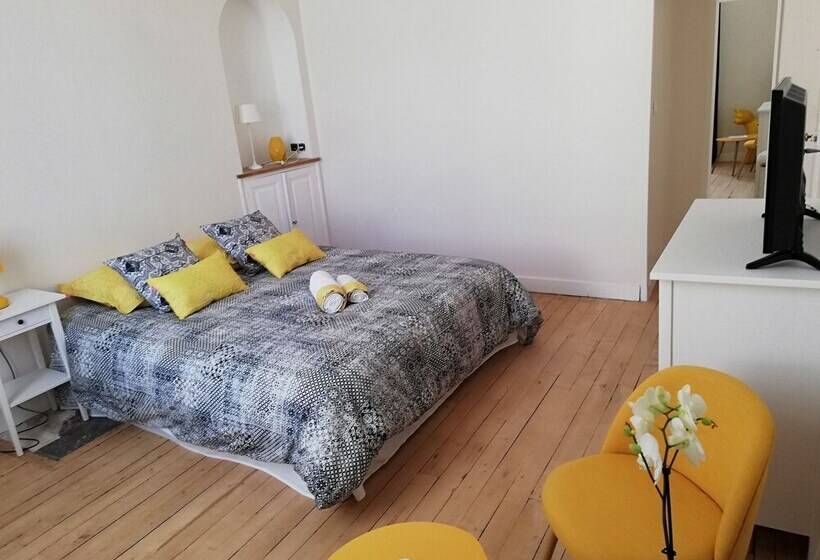 Номер Стандарт, L Angély   Chambres D Hôtes
