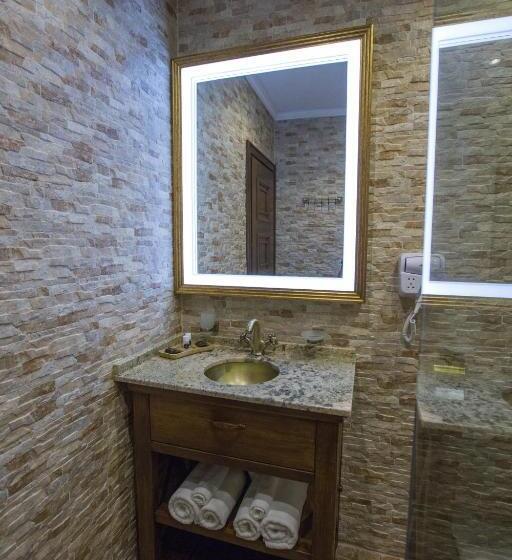 اتاق لوکس با بالکن, Robevski Luxury Rooms