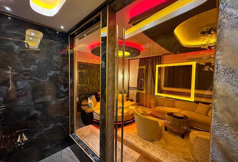 اتاق سوپریور با تخت بزرگ, Robevski Luxury Rooms