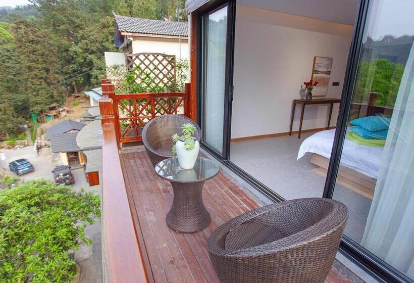 발코니가 있는 스위트, Mount View Cottage