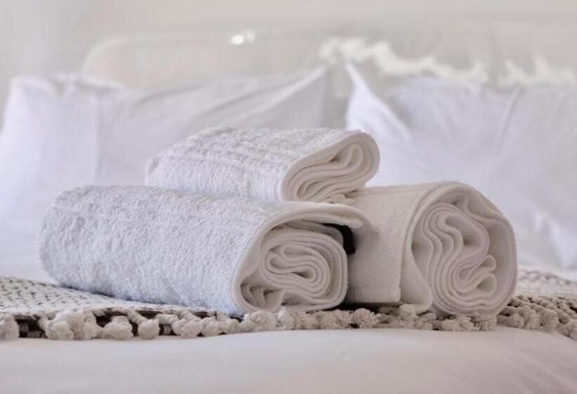 اتاق استاندارد, Joy Guest House, Mabote