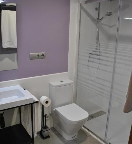 اتاق استاندارد, Hostal Universitat