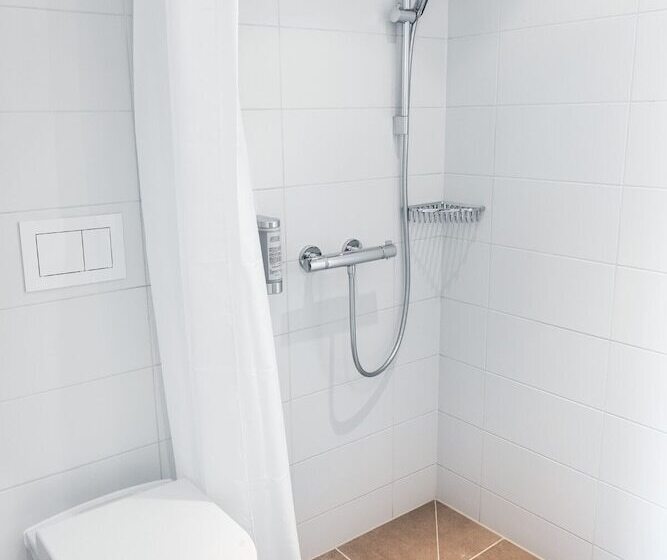 Номер Стандарт Адаптированный для Инвалидов, B&b Hotel Zürich Wallisellen