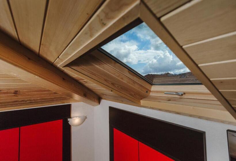 جناح غرفتين نوم, Zlatograd 2 Iosifova Guest House