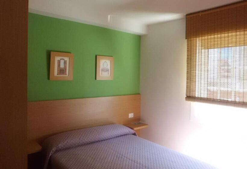 Номер Стандарт, Hostal Caracas