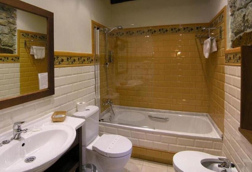 اتاق استاندارد چهار تخته, Posada La Victoria
