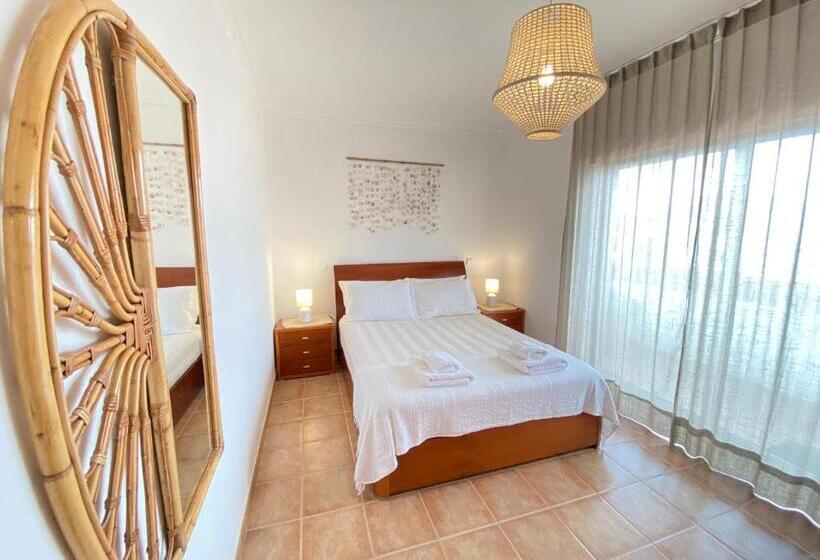 Люкс с Террасой, Aloha Burgau Guesthouse