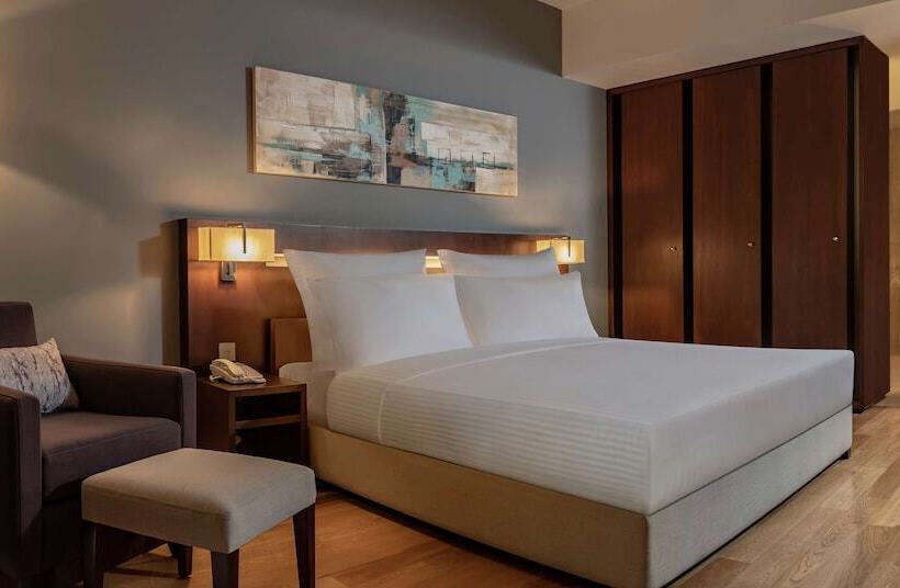 اتاق اجرایی, Hilton Beirut Downtown