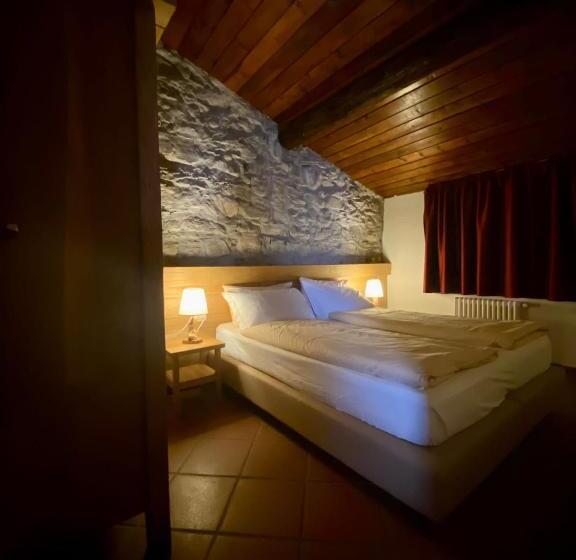 غرفة قياسية رباعية, Agriturismo La Nevera