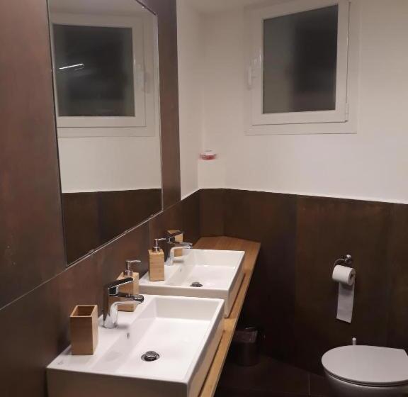 Номер Стандарт, Porta Mazzini Affittacamere