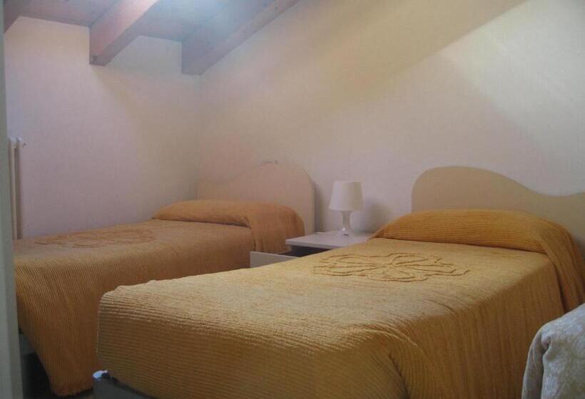 ２ベッドルームのスーペリアアパートメント, Green Village Accommodations