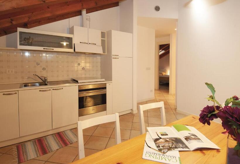 ２ベッドルームのスーペリアアパートメント, Green Village Accommodations