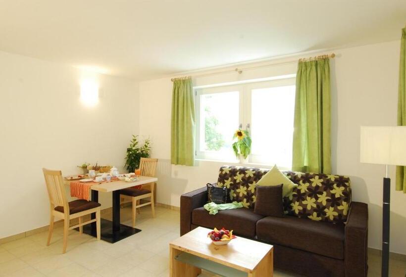 Апартаменты 2 Спальни, Residence Remi