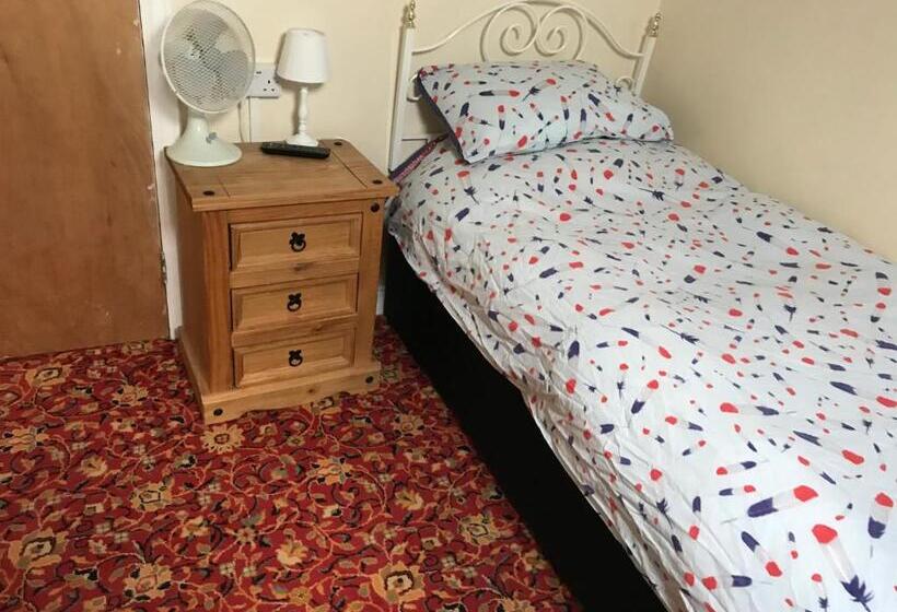 Номер Стандарт Совместная Ванная, Bayside Guest House