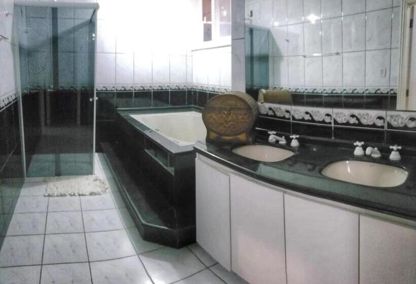 Люкс с гидромассажем, Pousada Pedra Das Tartarugas