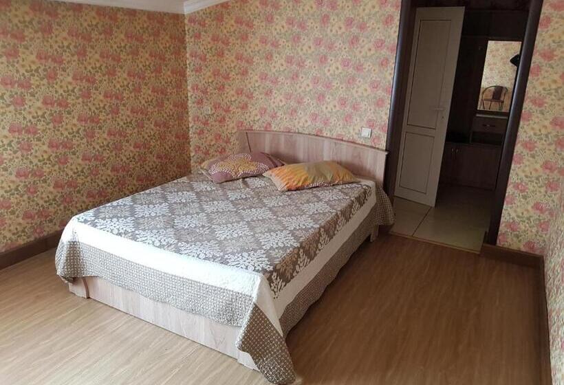 اتاق لوکس, Mini Hotel Leila