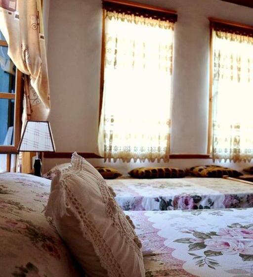 四人标准间, Guest House Vasili
