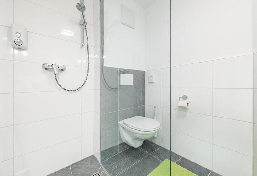 エコノミーシングルルーム, City Rooms Wels   Contactless Check In
