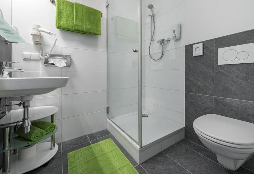 Номер Economy, City Rooms Wels   Contactless Check In