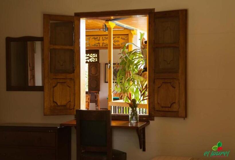 标准三人间, El Laurel Finca Agroturistica