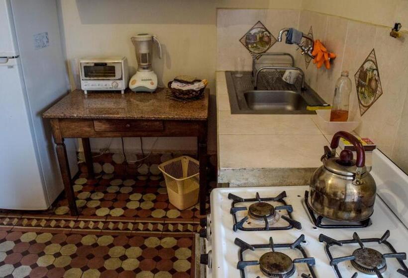 آپارتمان 1 خوابه با تراس, Casa Ramirez   Guest House En El Segundo Piso