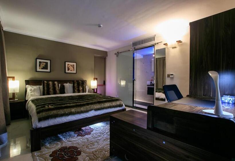 침실 1개 풀장 전망 아파트, Red Mango Hotel And Apartments