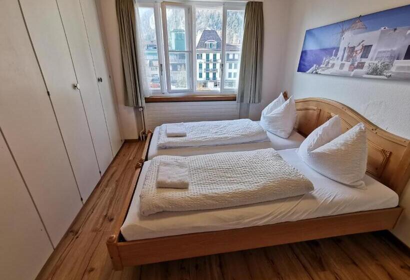 اتاق استاندارد, Interlaken Marco Hostel