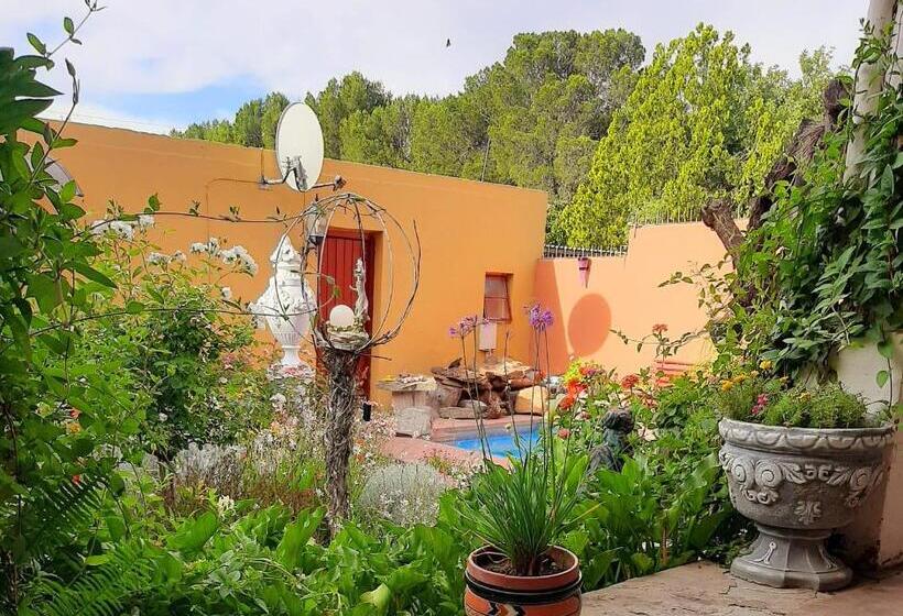 Номер Стандарт Трехместный, Cathy's Guest House