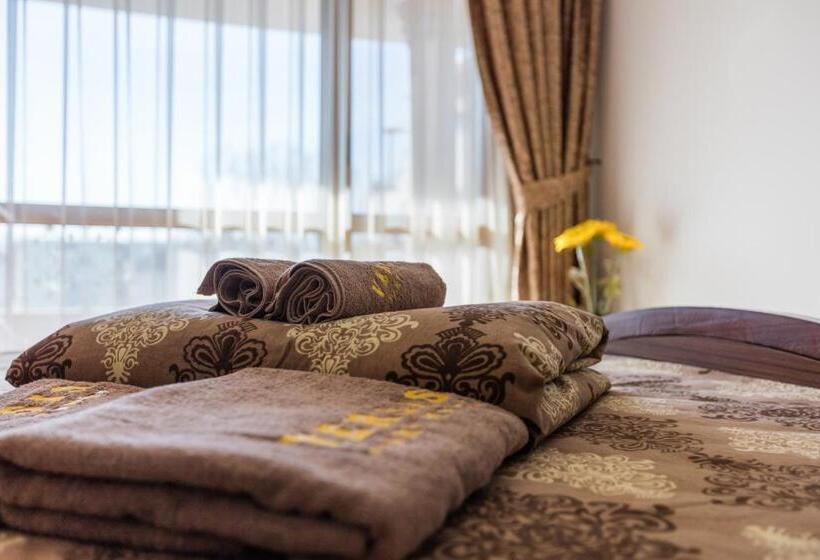 标准工作室, Boutique Apart Hotel Versis