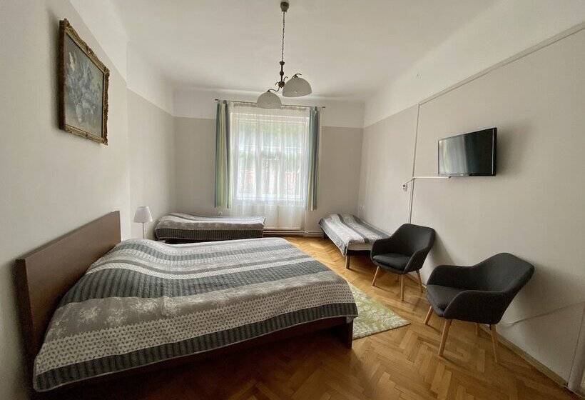 スタンダードトリプルルーム, Casa Balcescu