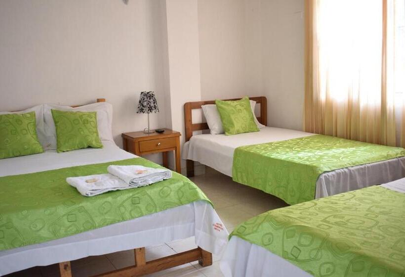 3-Bett-Standardzimmer, Comercial Neiva